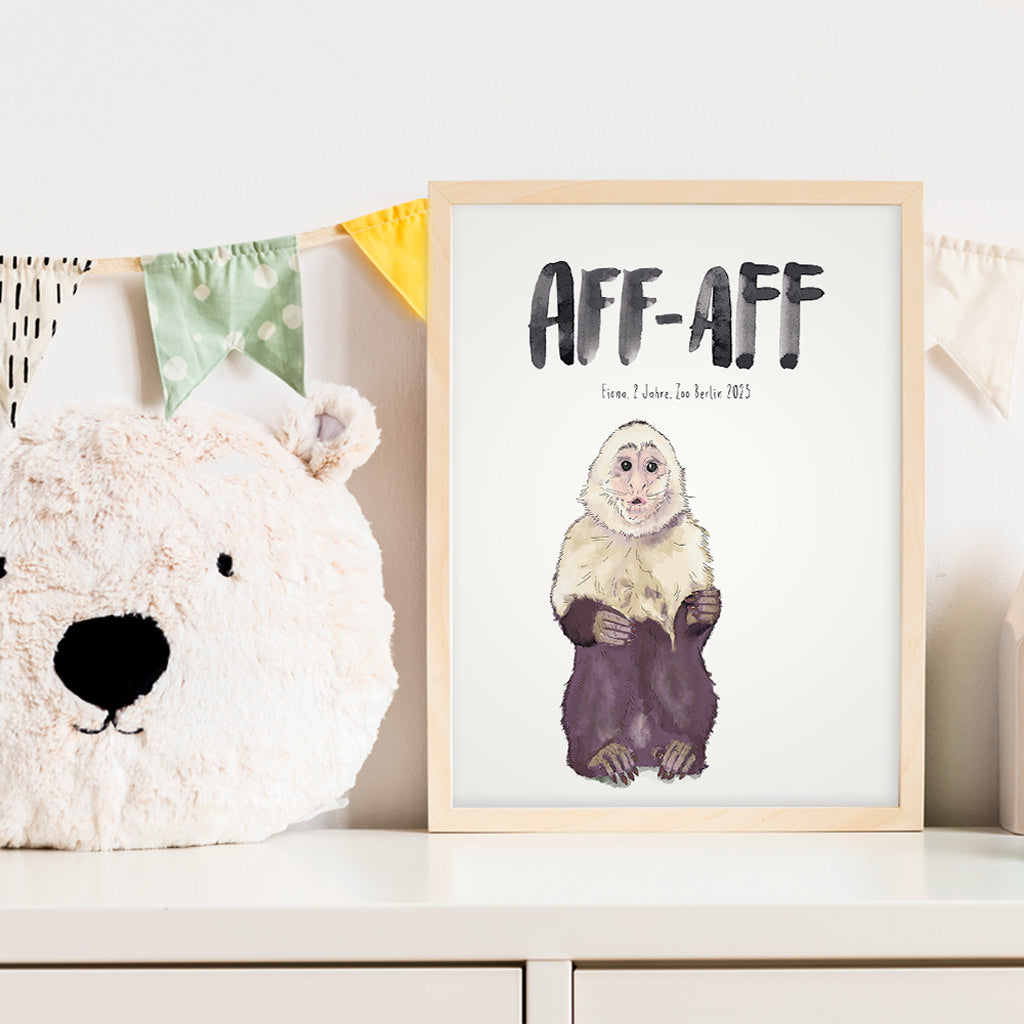 Kindermundposter Kapuzineraffe im Kinderzimmer – personalisiertes Poster als Dekoration und Geschenk