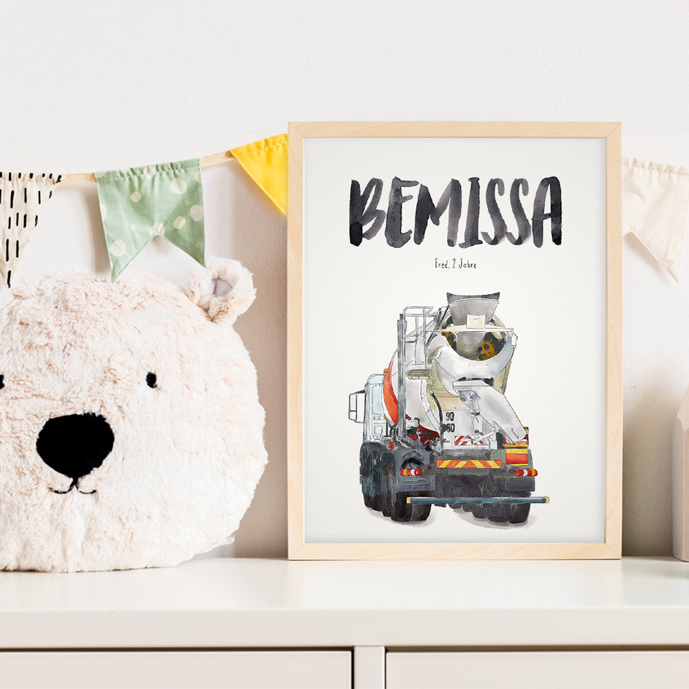 Kindermundposter Betonmischer im Kinderzimmer – personalisiertes Poster als Dekoration und Geschenk