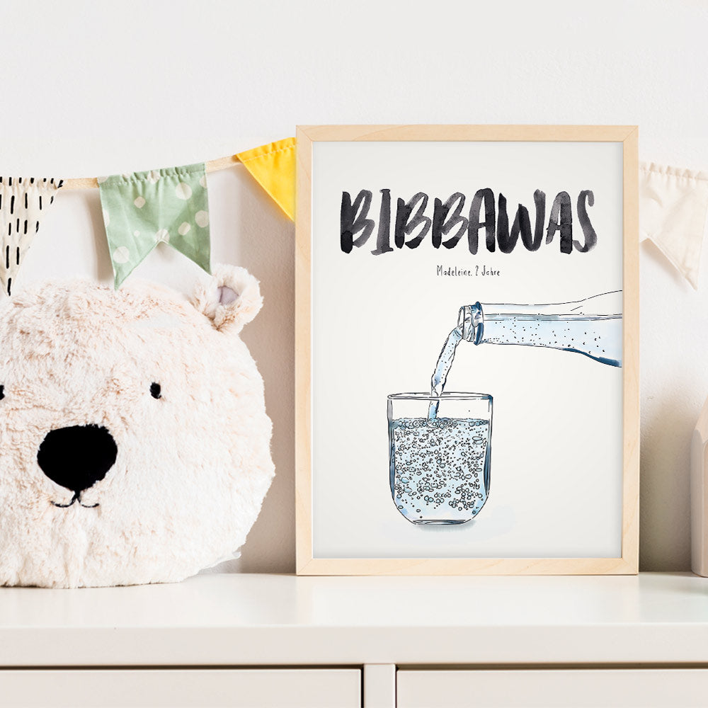 Kindermundposter Mineralwasser im Kinderzimmer – personalisiertes Poster als Dekoration und Geschenk
