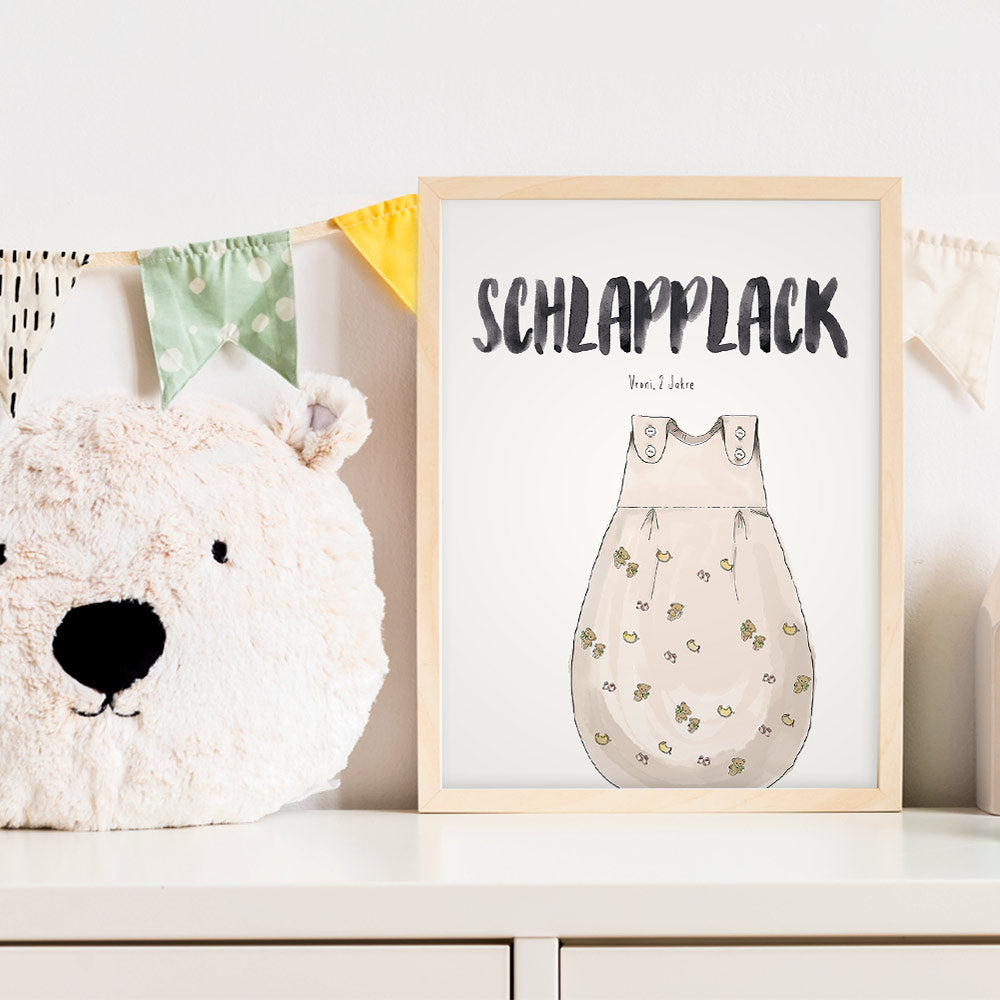 Kindermundposter Schlafsack im Kinderzimmer – personalisiertes Poster als Dekoration und Geschenk