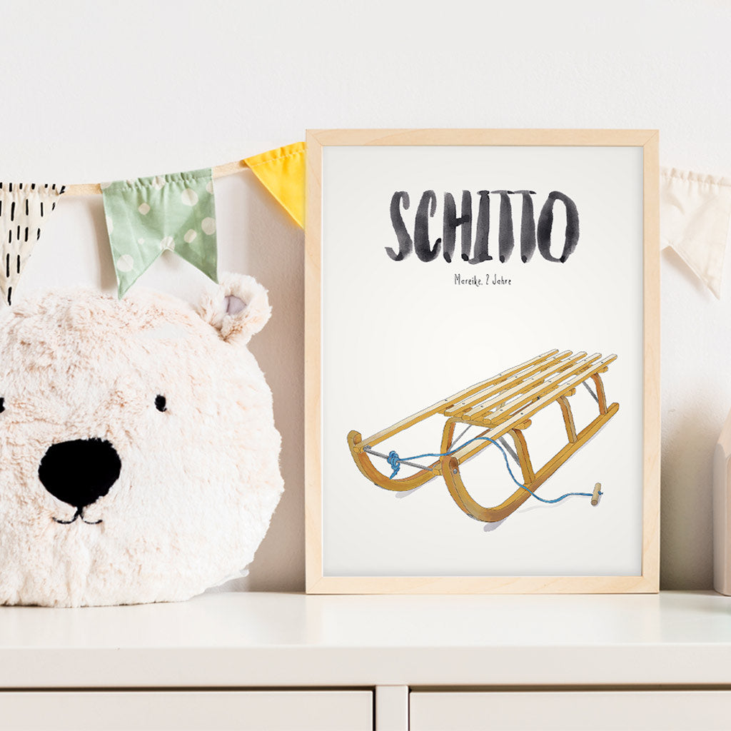 Kindermundposter Schlitten im Kinderzimmer – personalisiertes Poster als Dekoration und Geschenk